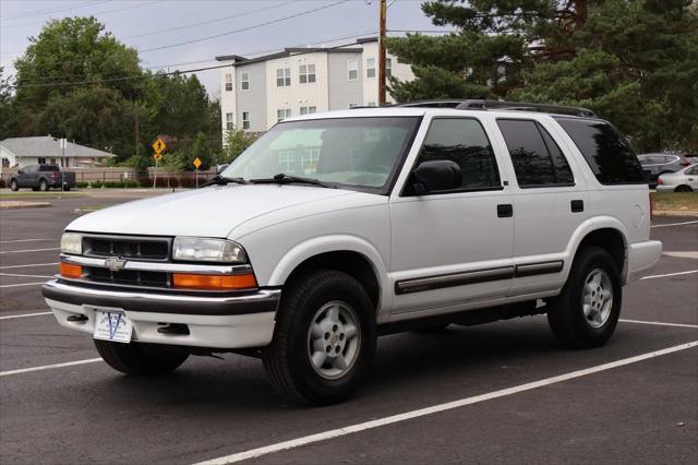 used 2001 Chevrolet Blazer car, priced at $8,999