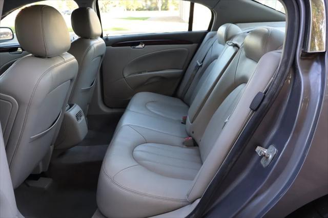 used 2007 Buick Lucerne car, priced at $7,999