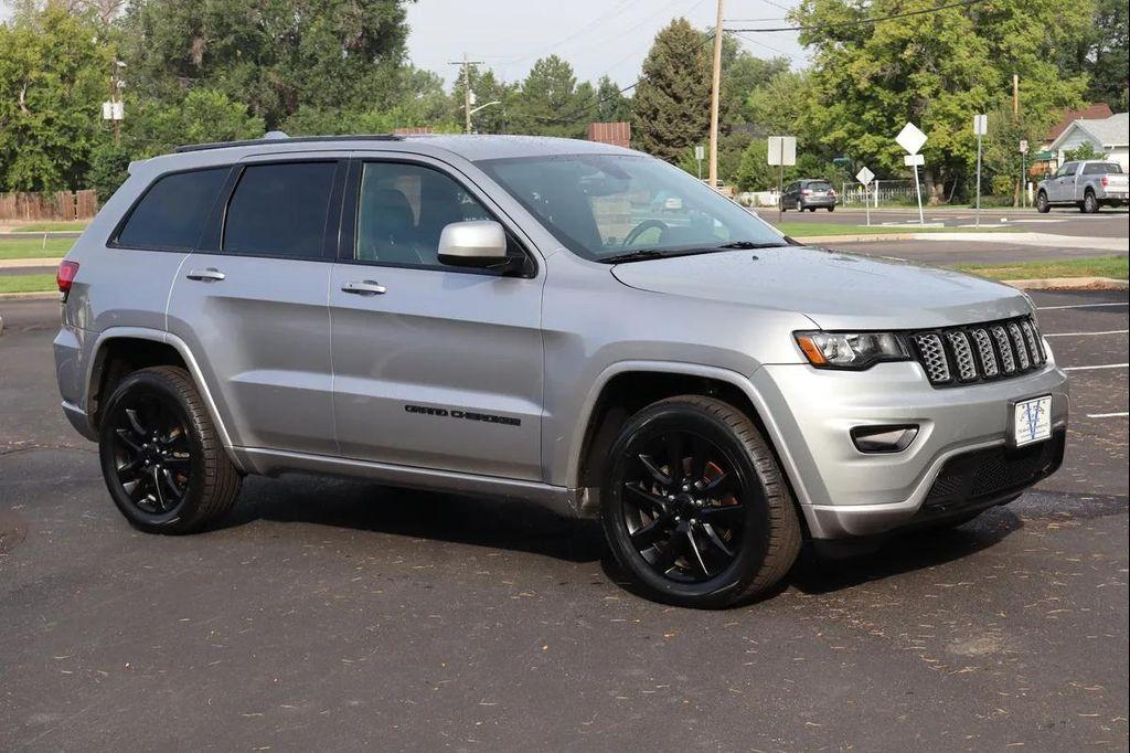 used 2017 Jeep Grand Cherokee car, priced at $16,999