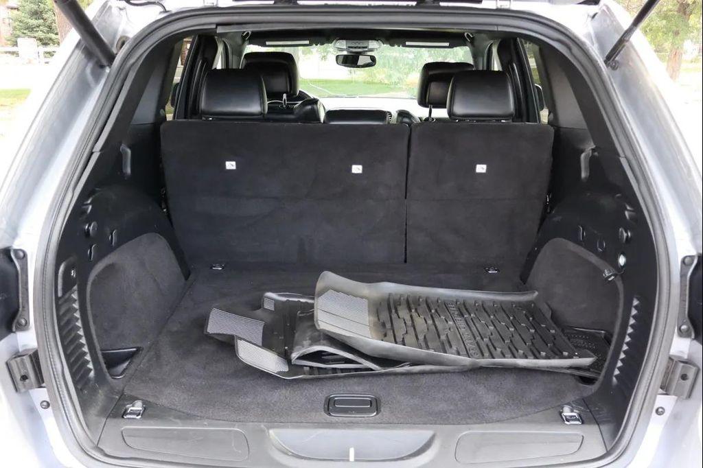 used 2017 Jeep Grand Cherokee car, priced at $16,999