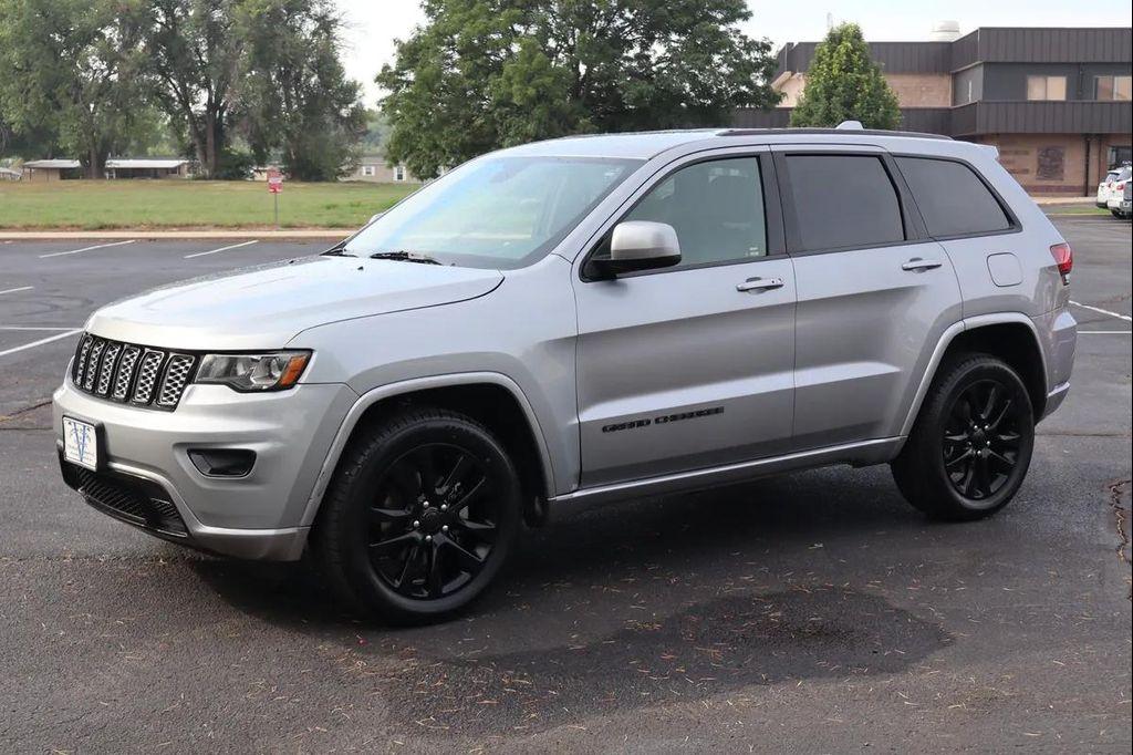 used 2017 Jeep Grand Cherokee car, priced at $16,999