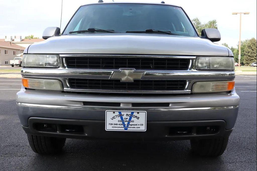 used 2005 Chevrolet Suburban car, priced at $19,999