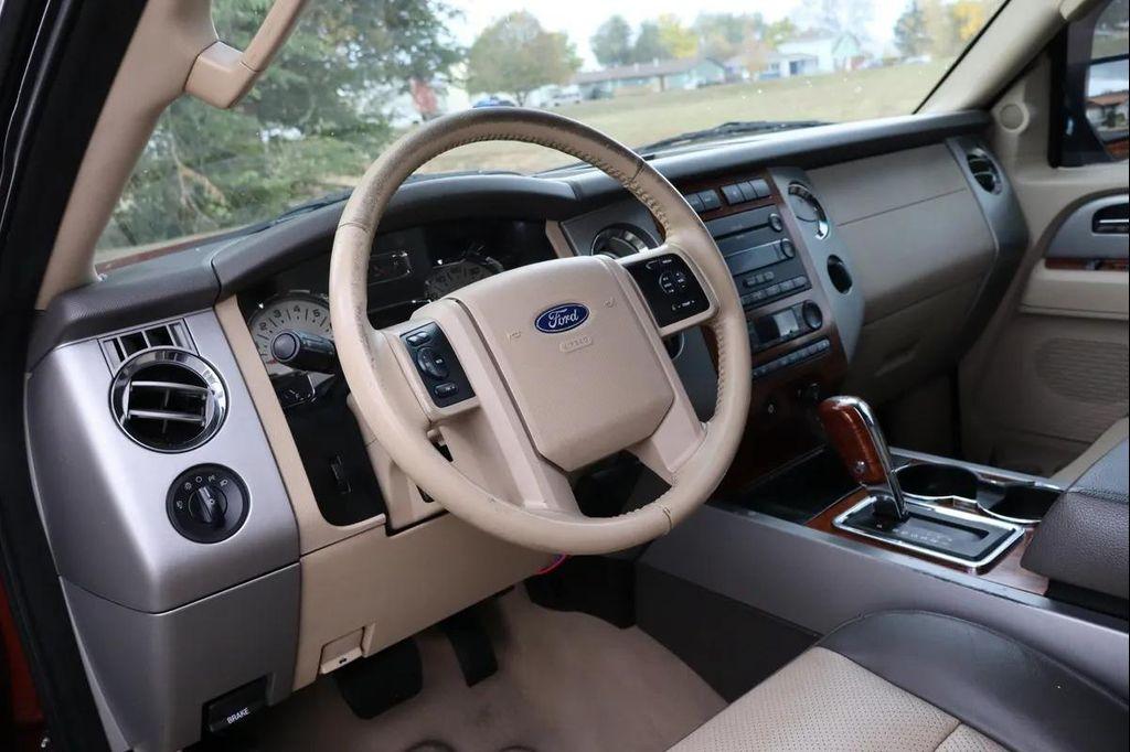 used 2007 Ford Expedition car, priced at $5,999