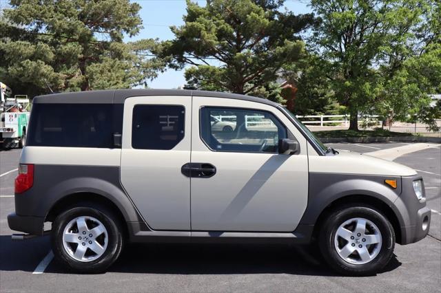 used 2005 Honda Element car, priced at $12,999