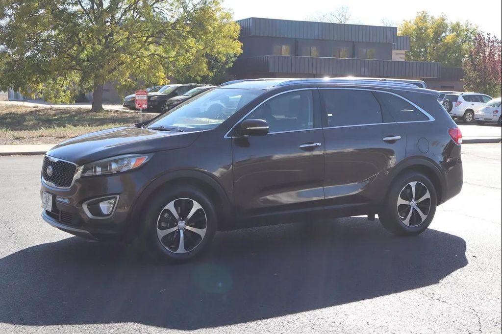 used 2018 Kia Sorento car, priced at $12,999