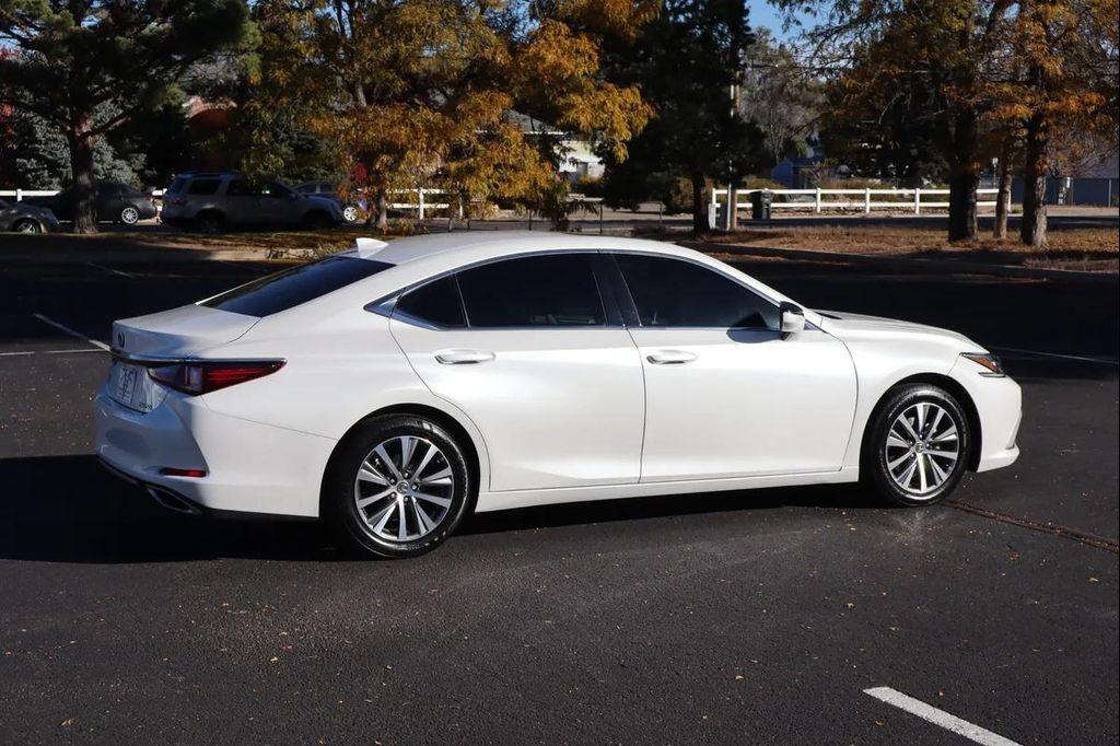 used 2020 Lexus ES 350 car, priced at $27,999