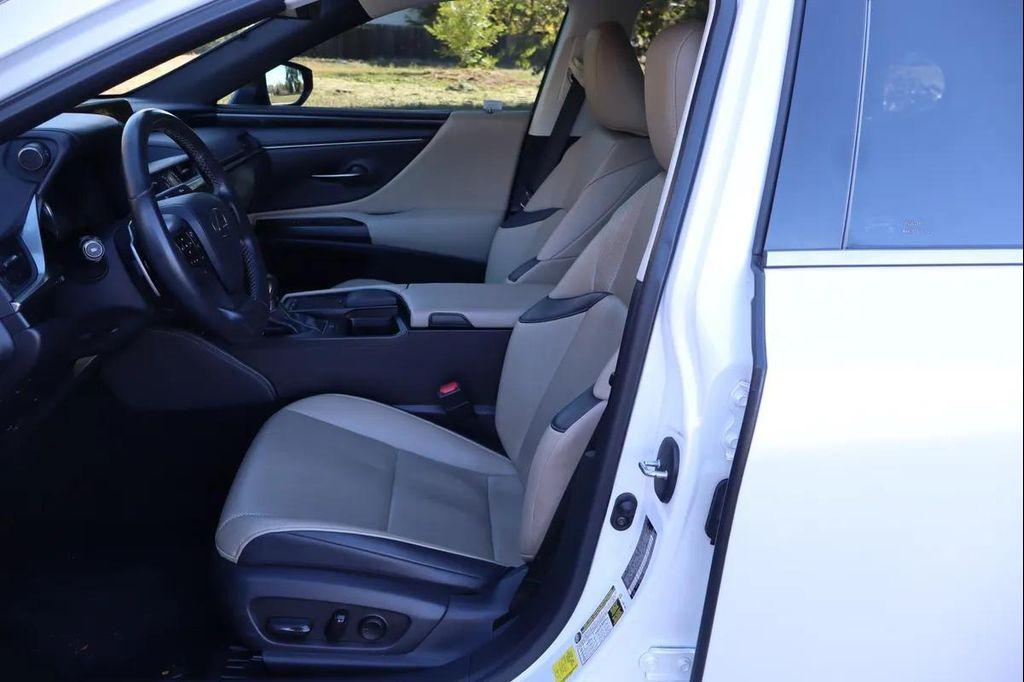 used 2020 Lexus ES 350 car, priced at $27,999