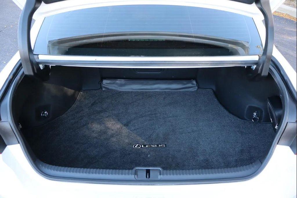 used 2020 Lexus ES 350 car, priced at $27,999