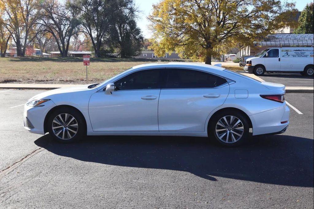 used 2020 Lexus ES 350 car, priced at $27,999