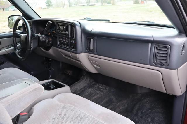 used 2001 Chevrolet Suburban car, priced at $12,999