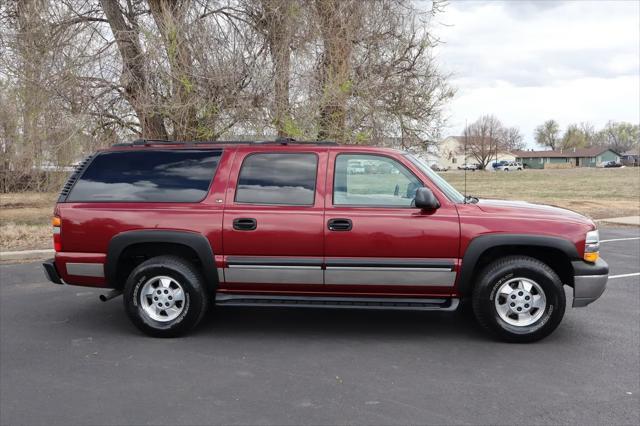 used 2001 Chevrolet Suburban car, priced at $12,999