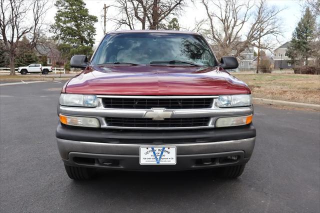 used 2001 Chevrolet Suburban car, priced at $12,999