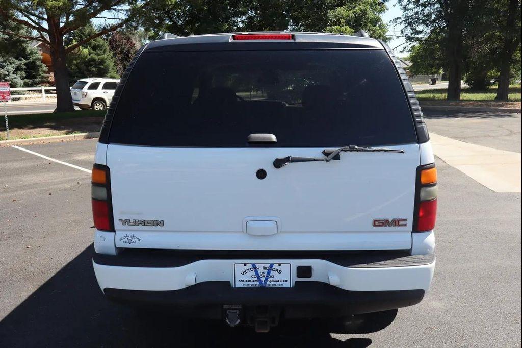 used 2005 GMC Yukon car, priced at $5,999