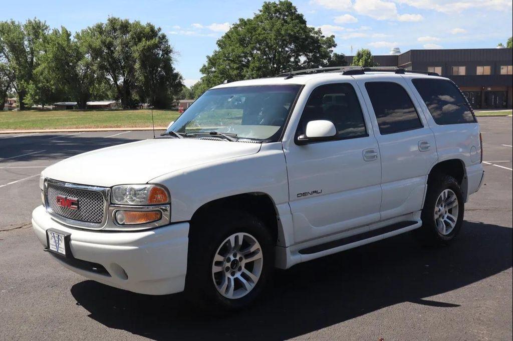used 2005 GMC Yukon car, priced at $5,999