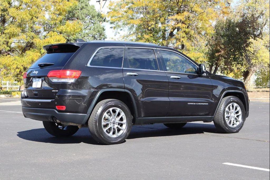 used 2015 Jeep Grand Cherokee car, priced at $9,999