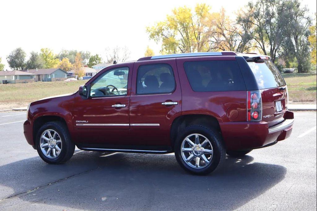 used 2011 GMC Yukon car, priced at $13,999