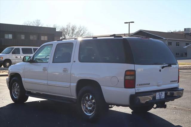 used 2004 Chevrolet Suburban car, priced at $11,999