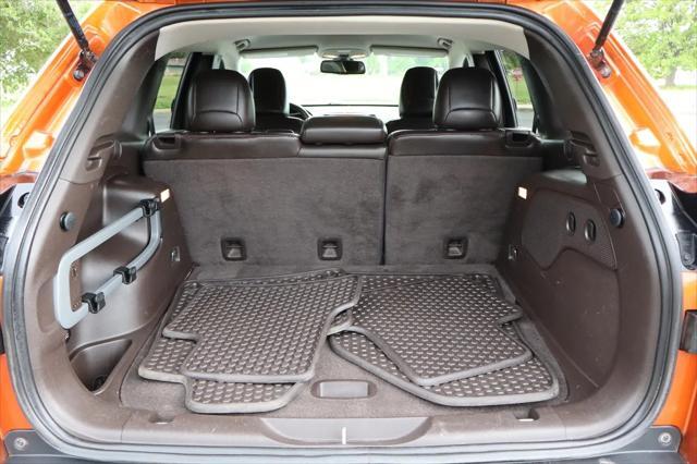 used 2015 Jeep Cherokee car, priced at $8,999