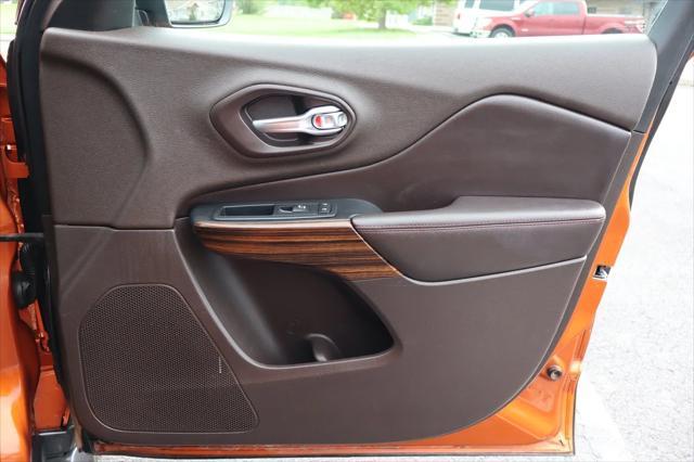 used 2015 Jeep Cherokee car, priced at $8,999