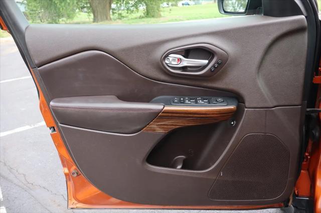 used 2015 Jeep Cherokee car, priced at $8,999
