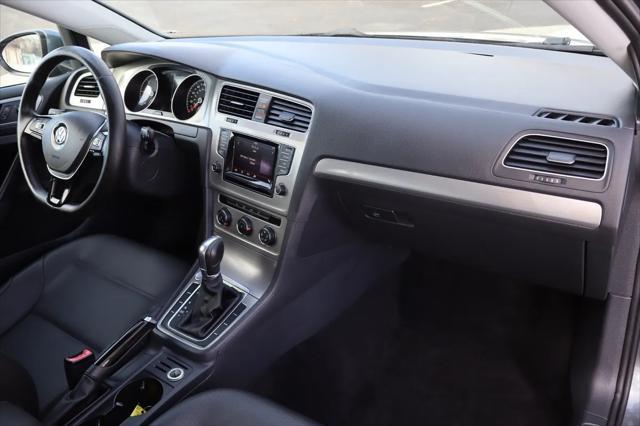 used 2015 Volkswagen Golf SportWagen car, priced at $15,999