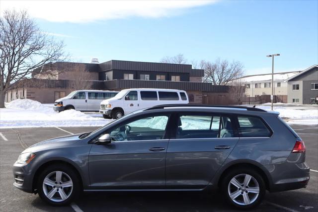 used 2015 Volkswagen Golf SportWagen car, priced at $15,999