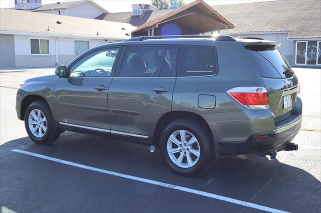 used 2012 Toyota Highlander car, priced at $11,999