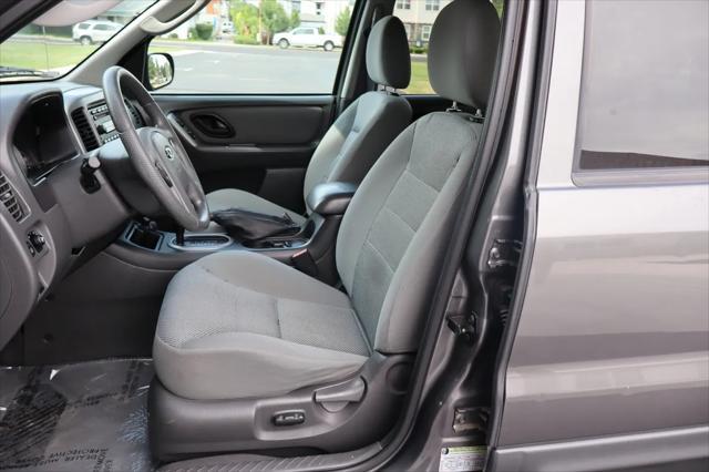 used 2005 Ford Escape car, priced at $5,999