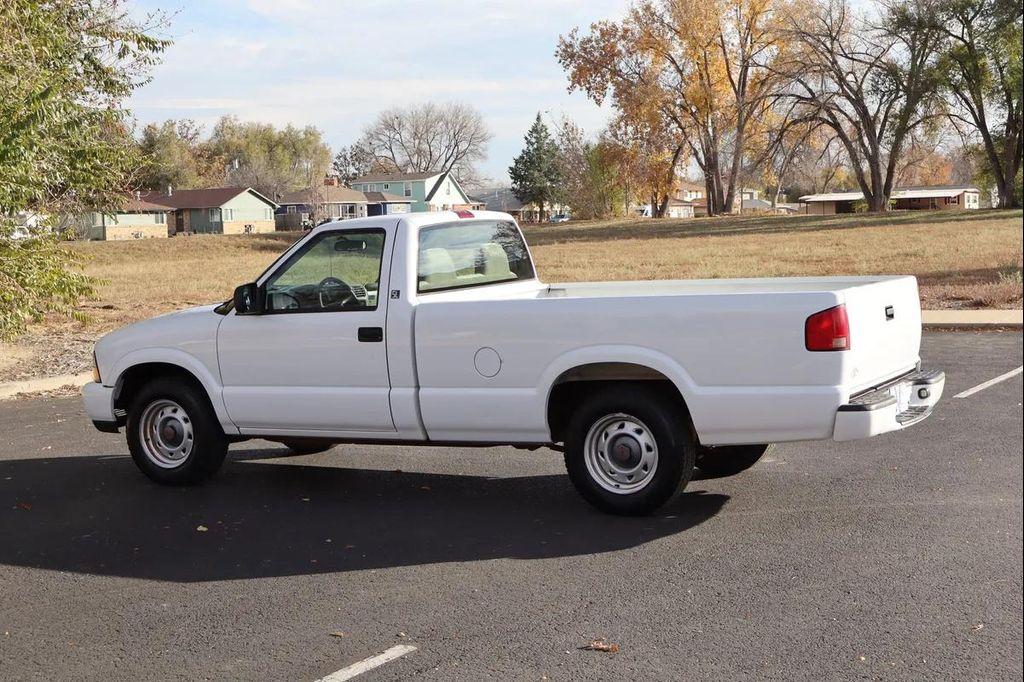 used 2000 GMC Sonoma car, priced at $7,999