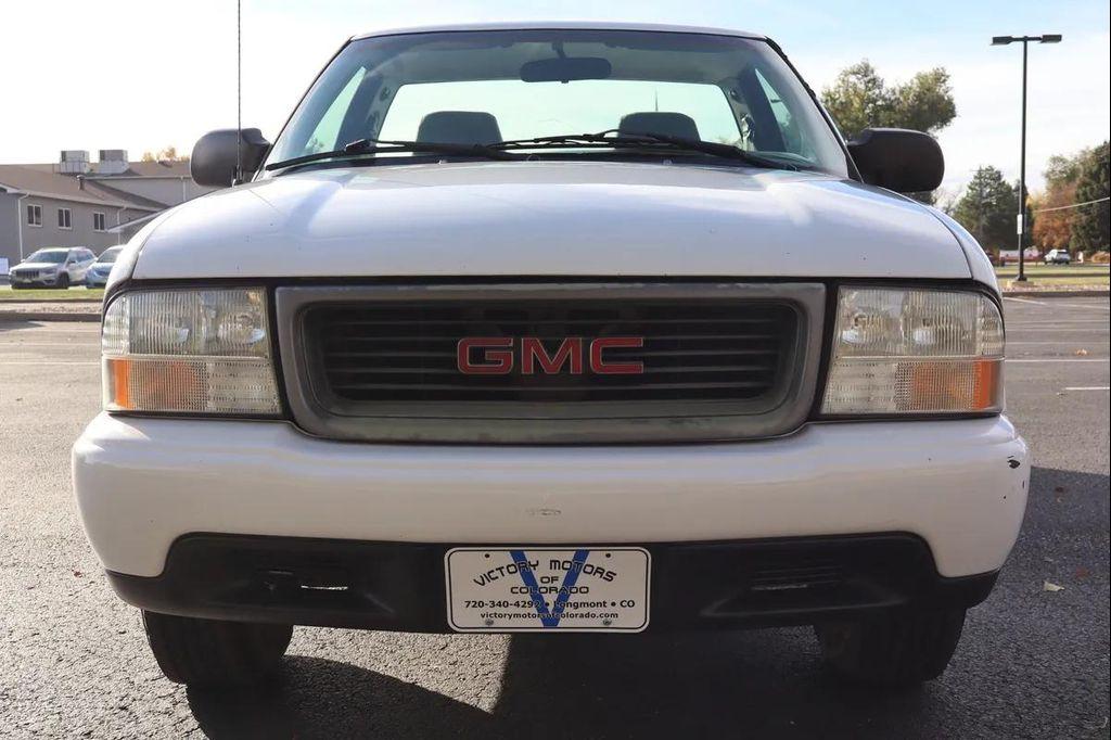 used 2000 GMC Sonoma car, priced at $7,999