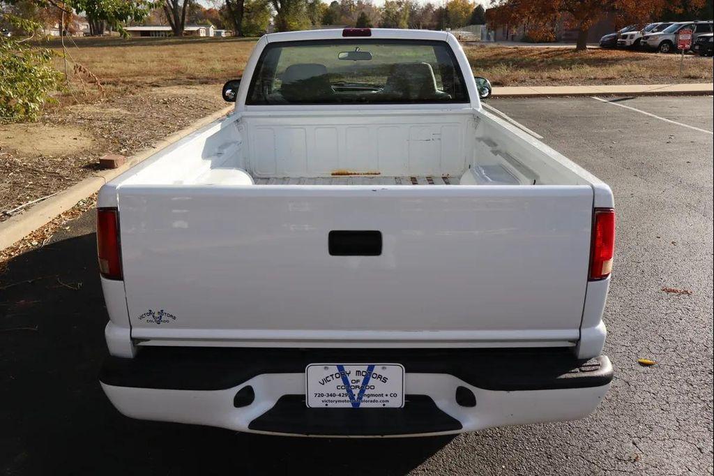 used 2000 GMC Sonoma car, priced at $7,999