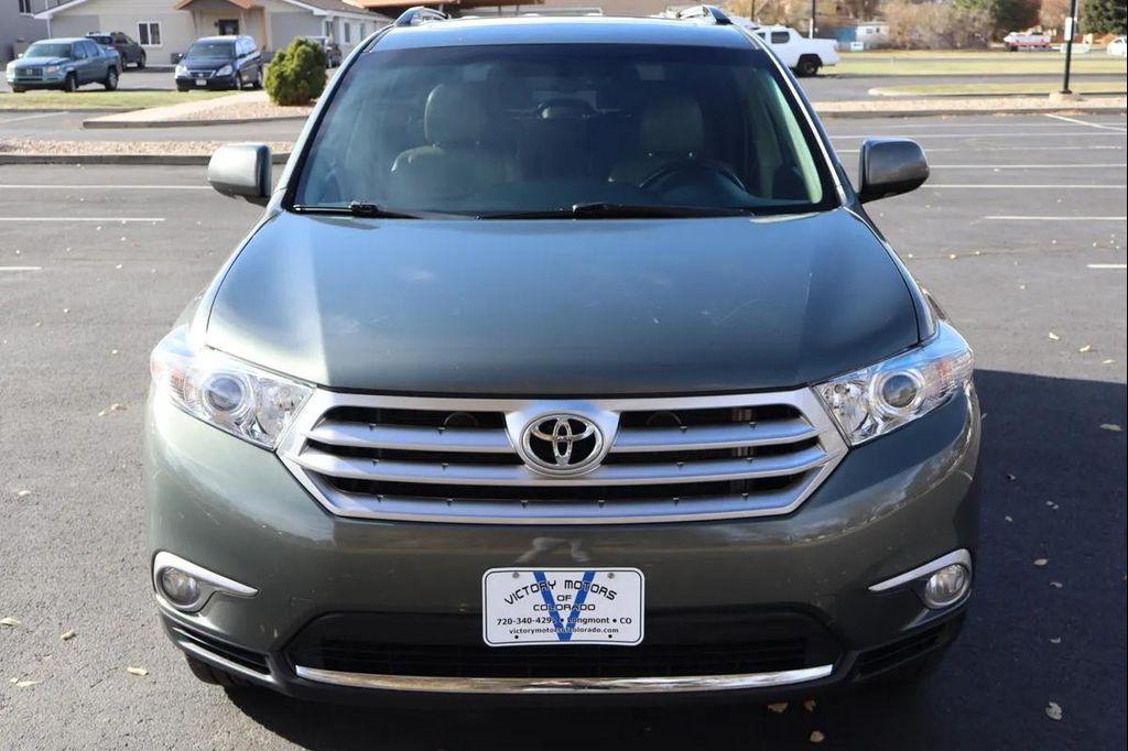 used 2013 Toyota Highlander car, priced at $17,999