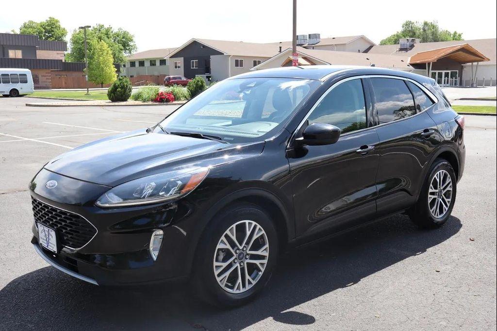used 2022 Ford Escape car, priced at $14,999