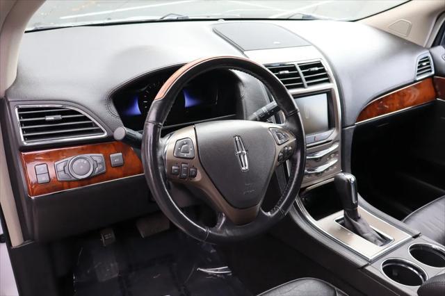 used 2013 Lincoln MKX car, priced at $12,999