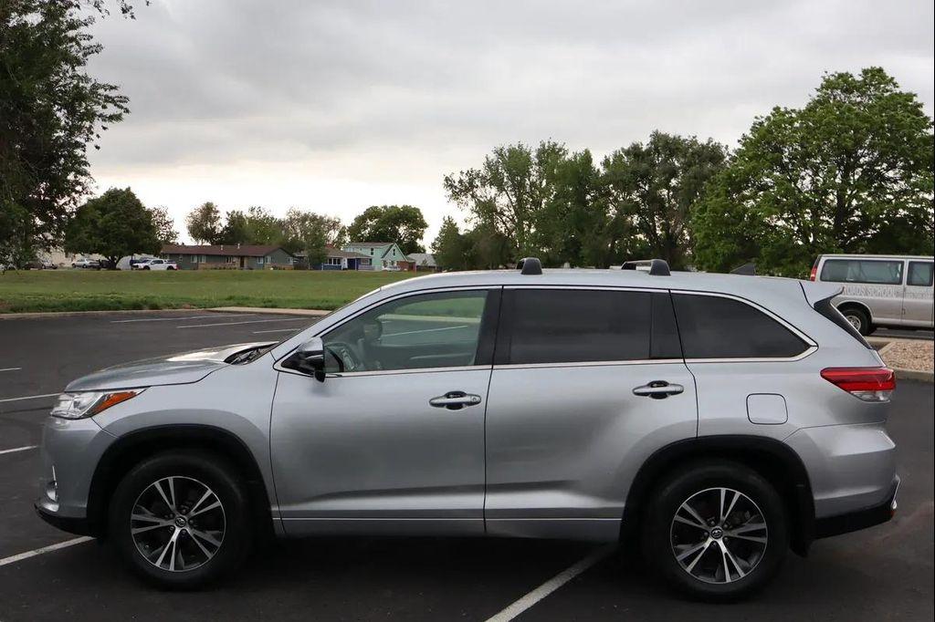used 2018 Toyota Highlander car, priced at $14,999