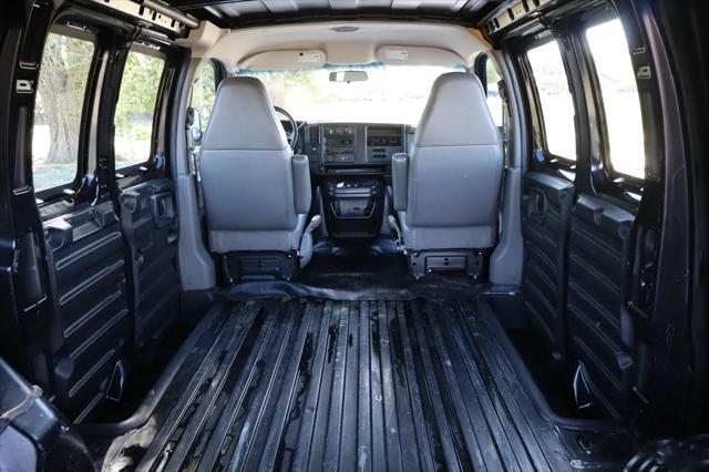 used 2006 Chevrolet Express 1500 car, priced at $13,999