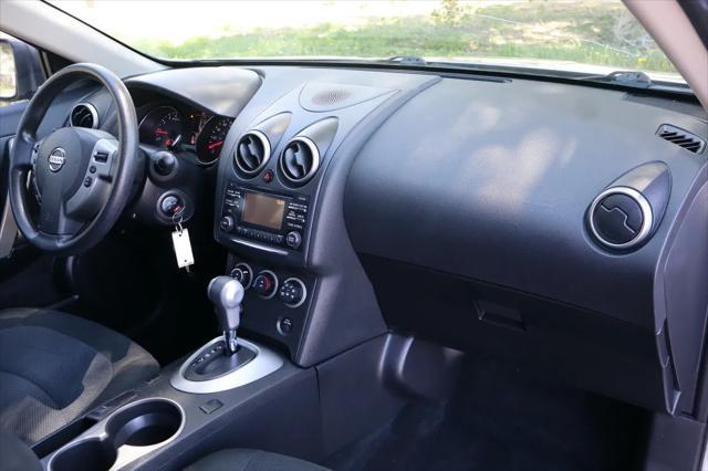 used 2014 Nissan Rogue Select car, priced at $5,999