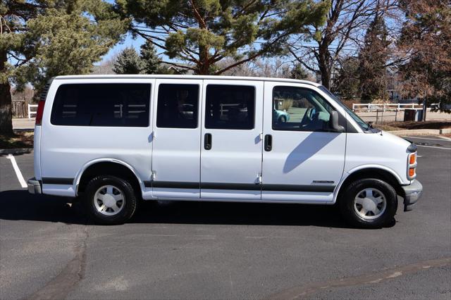 used 2000 GMC Savana 1500 car, priced at $14,999