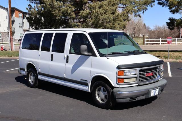 used 2000 GMC Savana 1500 car, priced at $10,999