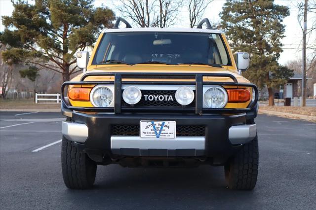 used 2007 Toyota FJ Cruiser car, priced at $12,999