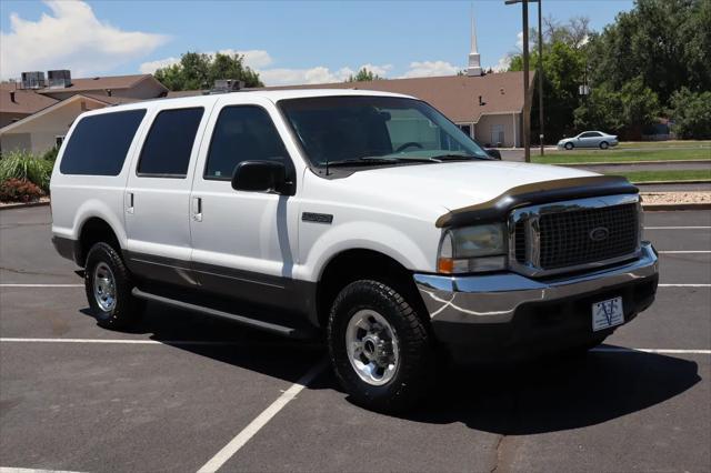 used 2002 Ford Excursion car, priced at $12,999