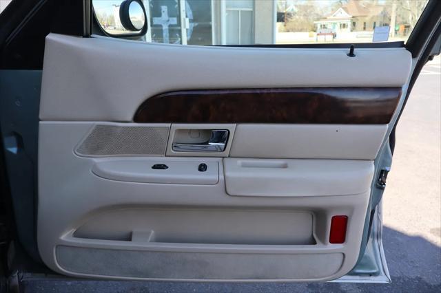 used 2006 Mercury Grand Marquis car, priced at $4,999