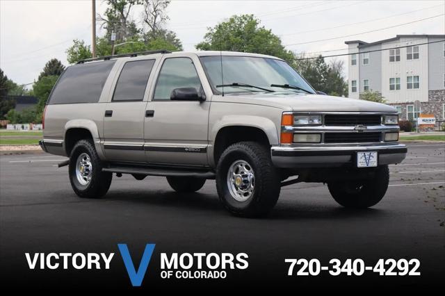 used 1999 Chevrolet Suburban car, priced at $12,999