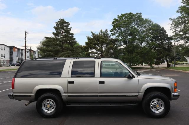 used 1999 Chevrolet Suburban car, priced at $12,999