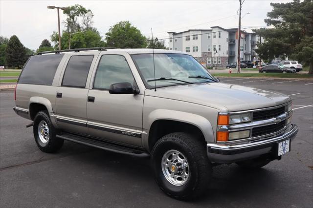used 1999 Chevrolet Suburban car, priced at $12,999