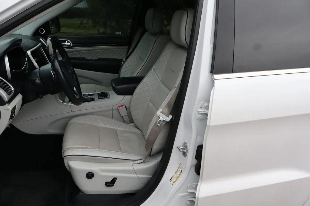 used 2018 Jeep Grand Cherokee car, priced at $19,999
