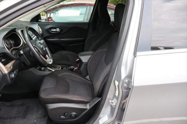 used 2016 Jeep Cherokee car, priced at $10,999