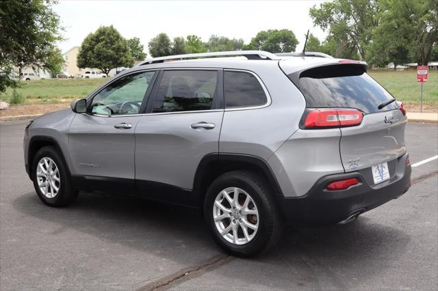 used 2016 Jeep Cherokee car, priced at $10,999