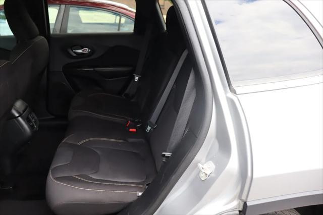 used 2016 Jeep Cherokee car, priced at $10,999
