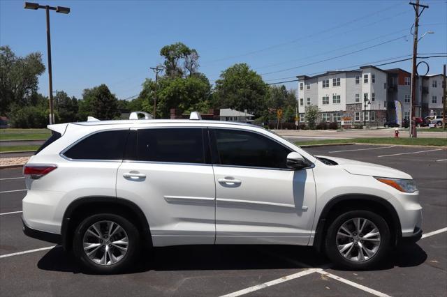 used 2014 Toyota Highlander car, priced at $18,999